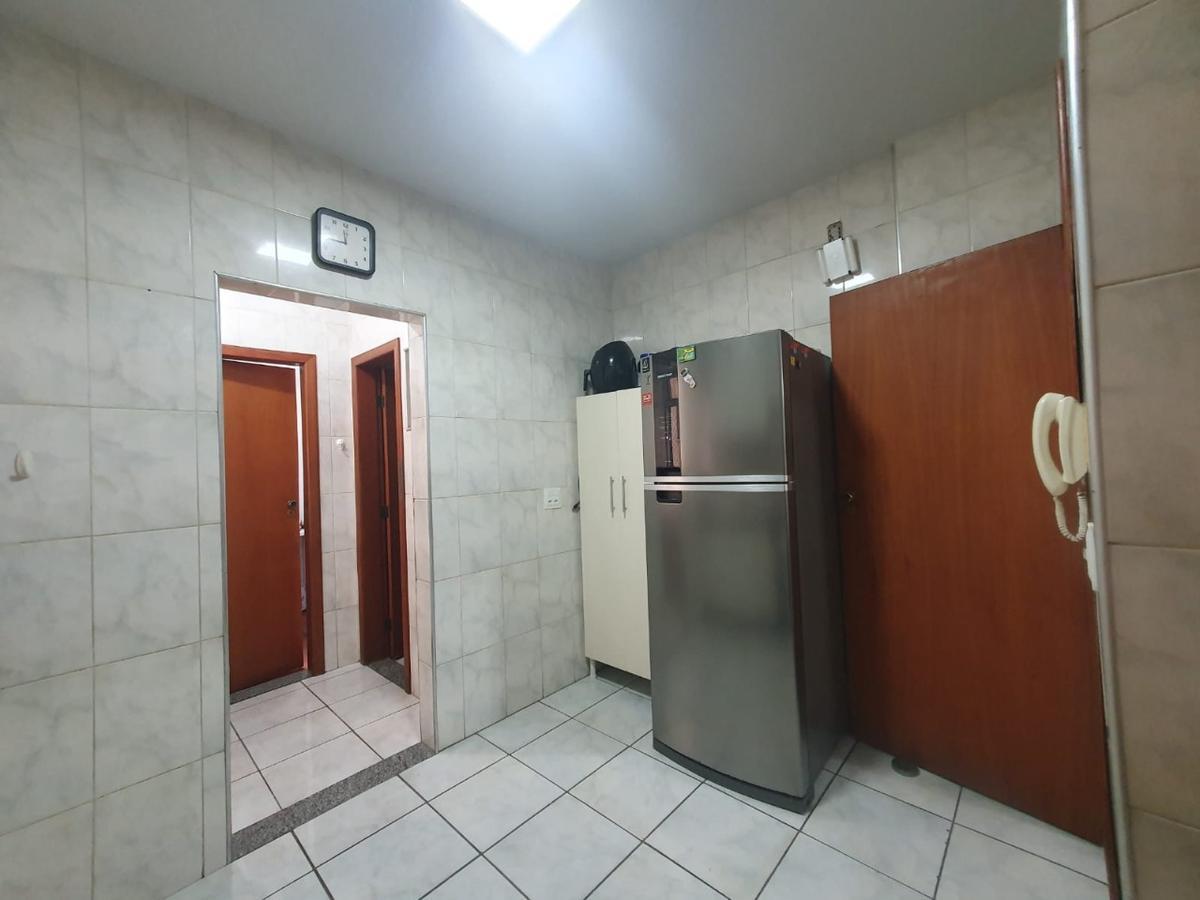 Apartamento, Ana Lúcia, 4 Quartos, 2 Vagas, 1 Suíte