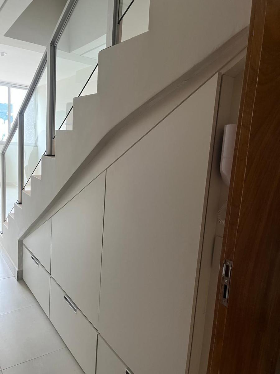 Cobertura, Palmeiras, 2 Quartos, 2 Vagas, 1 Suíte