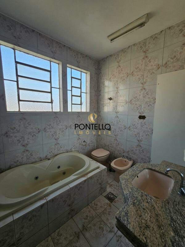 Casa, São Geraldo, 5 Quartos, 3 Vagas, 2 Suítes