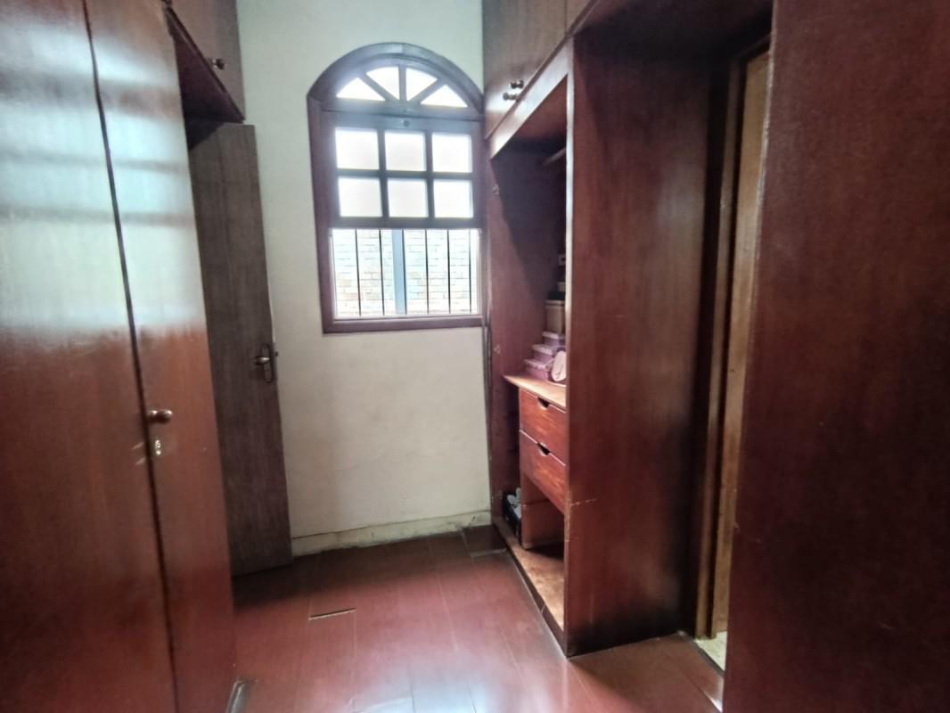 Casa, Castelo, 4 Quartos, 4 Vagas, 2 Suítes