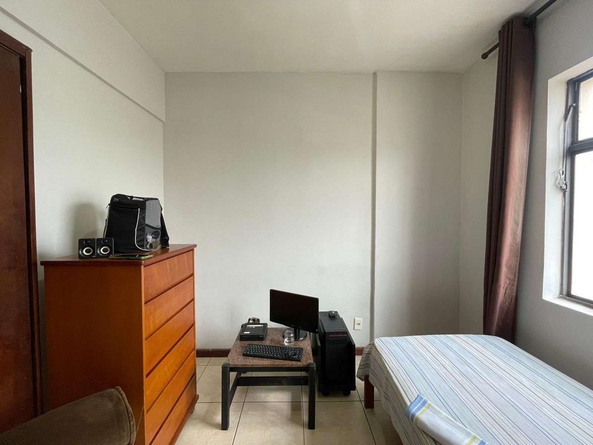 Apartamento, Floresta, 2 Quartos, 1 Vaga