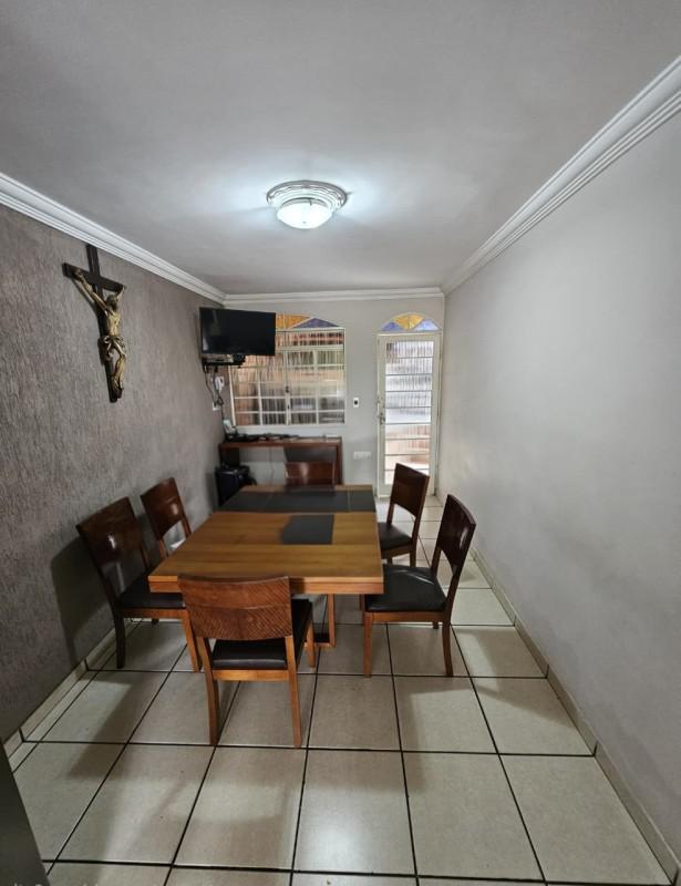 Casa, Novo das Indústrias (barreiro), 3 Quartos, 6 Vagas, 1 Suíte