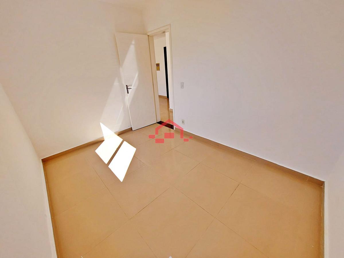 Apartamento, João Pinheiro, 2 Quartos, 1 Vaga