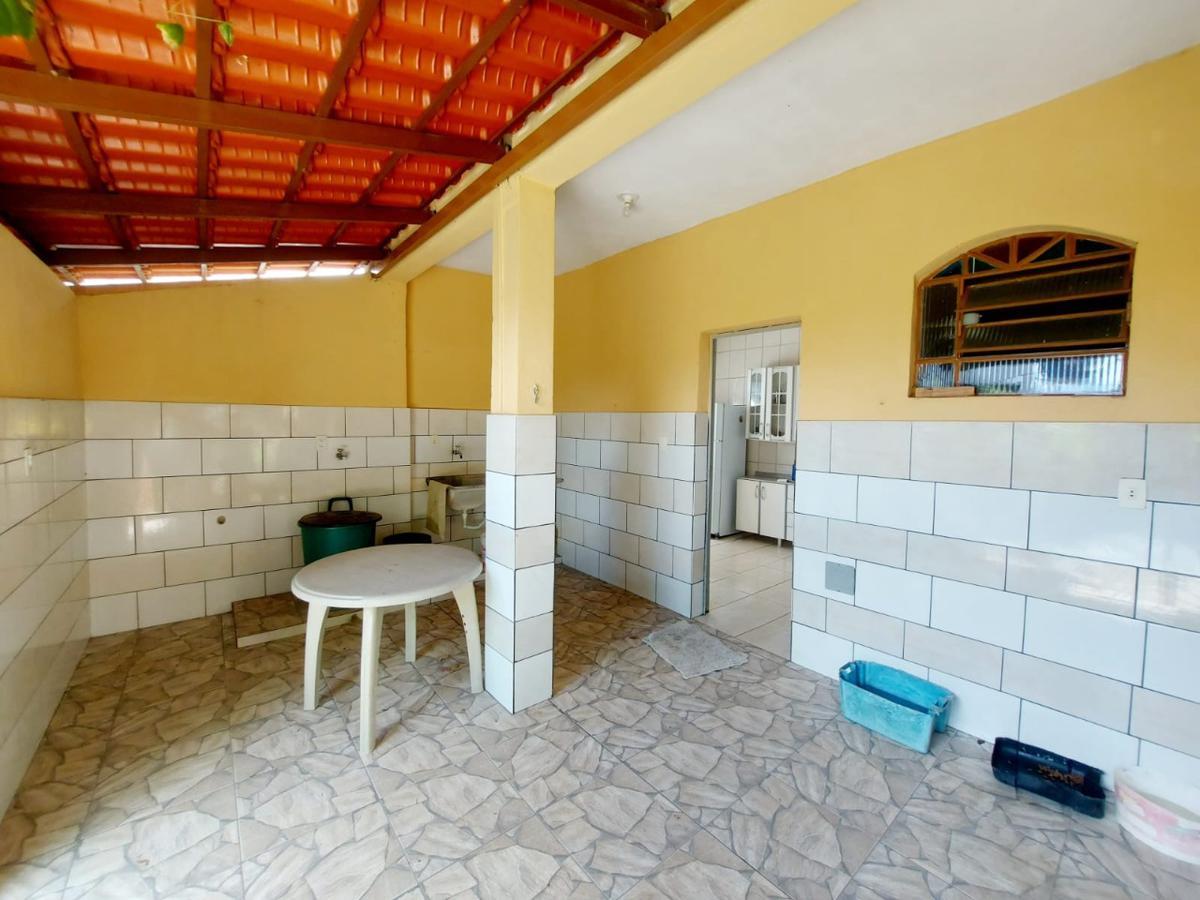 Casa, Milanez, 3 Quartos, 10 Vagas