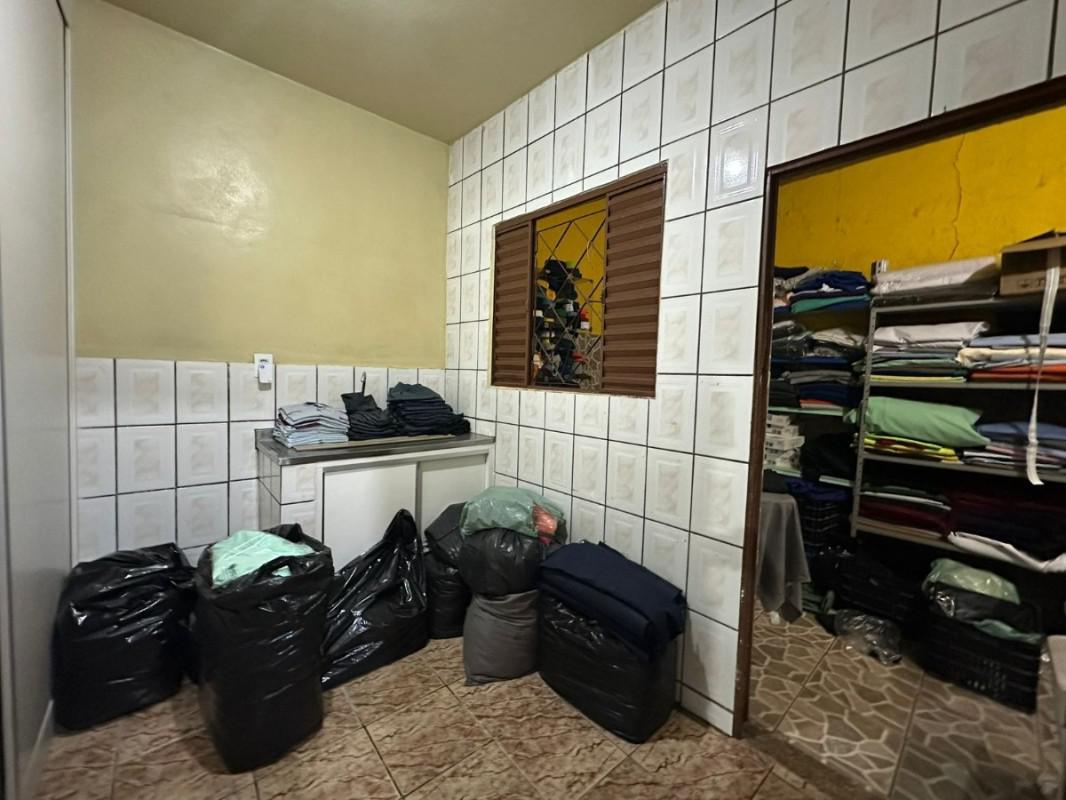 Casa, Santa Cecília Vale do Jatobá (barreiro), 4 Quartos, 2 Vagas