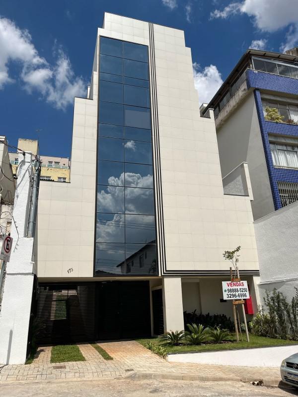 Cobertura, Alto Barroca, 2 Quartos, 1 Vaga, 2 Suítes