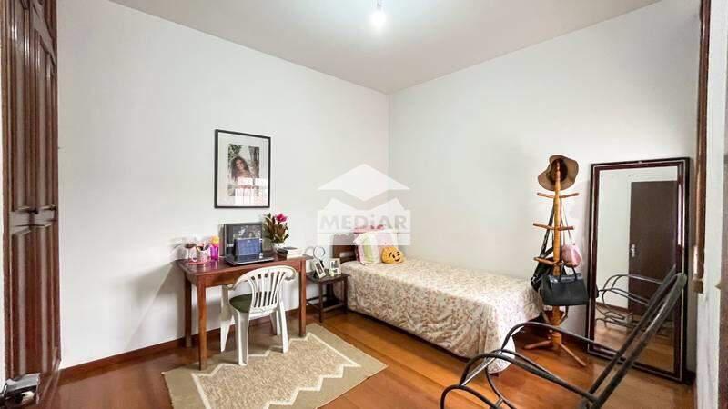 Casa, Comiteco, 4 Quartos, 3 Vagas, 2 Suítes