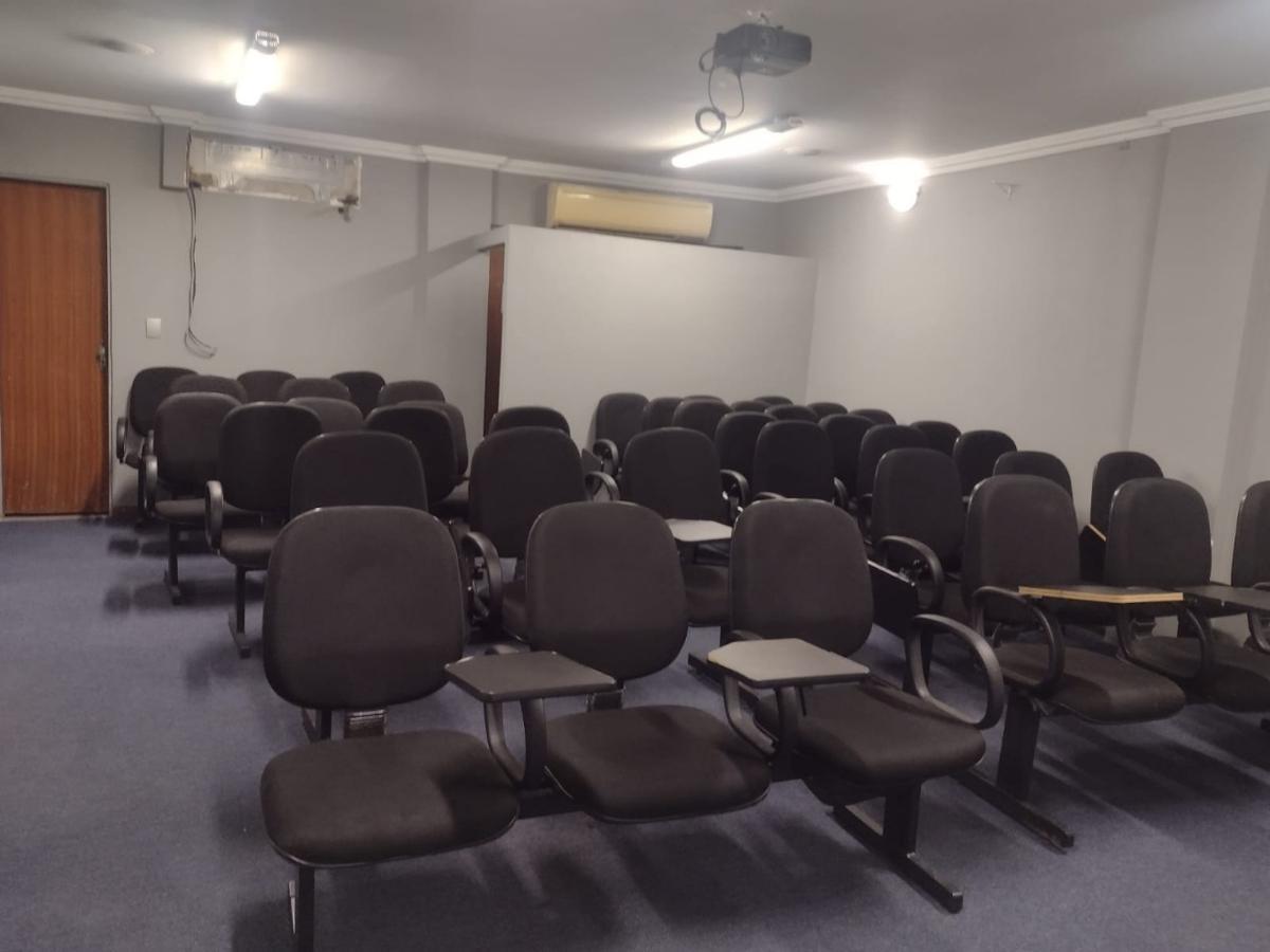 Prédio, Barro Preto, 0 Quarto, 2 Vagas