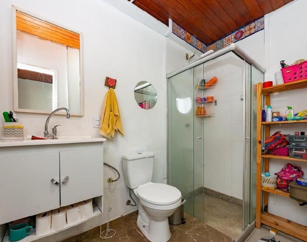Casa, Barreiro, 5 Quartos, 2 Vagas, 1 Suíte