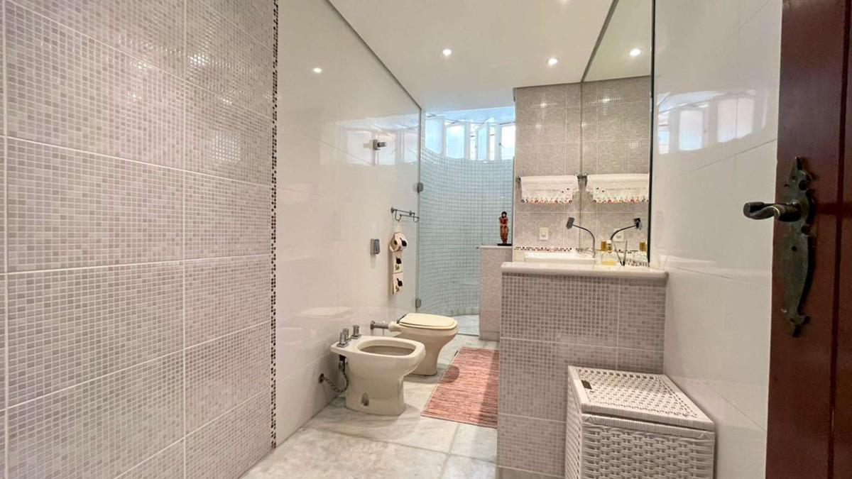 Casa, Cidade Jardim, 5 Quartos, 3 Vagas, 3 Suítes