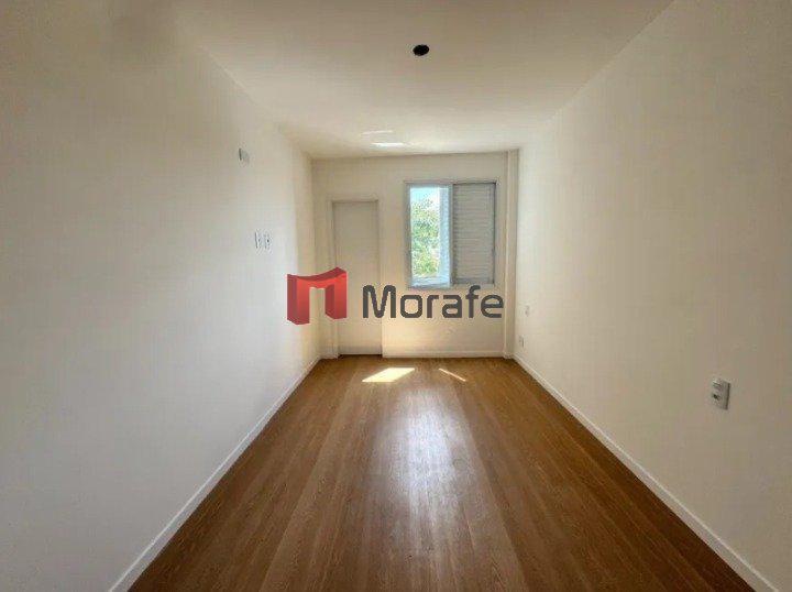 Apartamento, Sagrada Família, 3 Quartos, 2 Vagas, 1 Suíte
