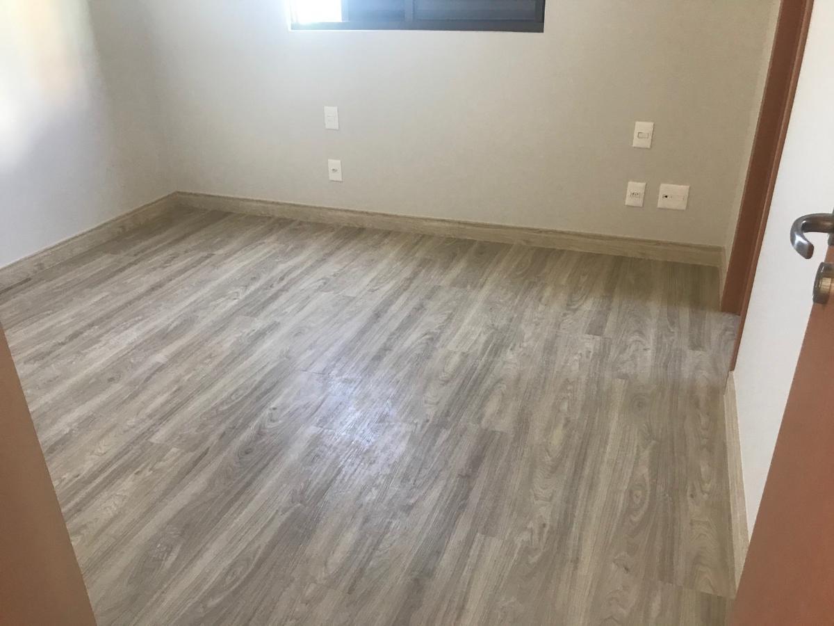 Apartamento, Floresta, 3 Quartos, 2 Vagas, 1 Suíte