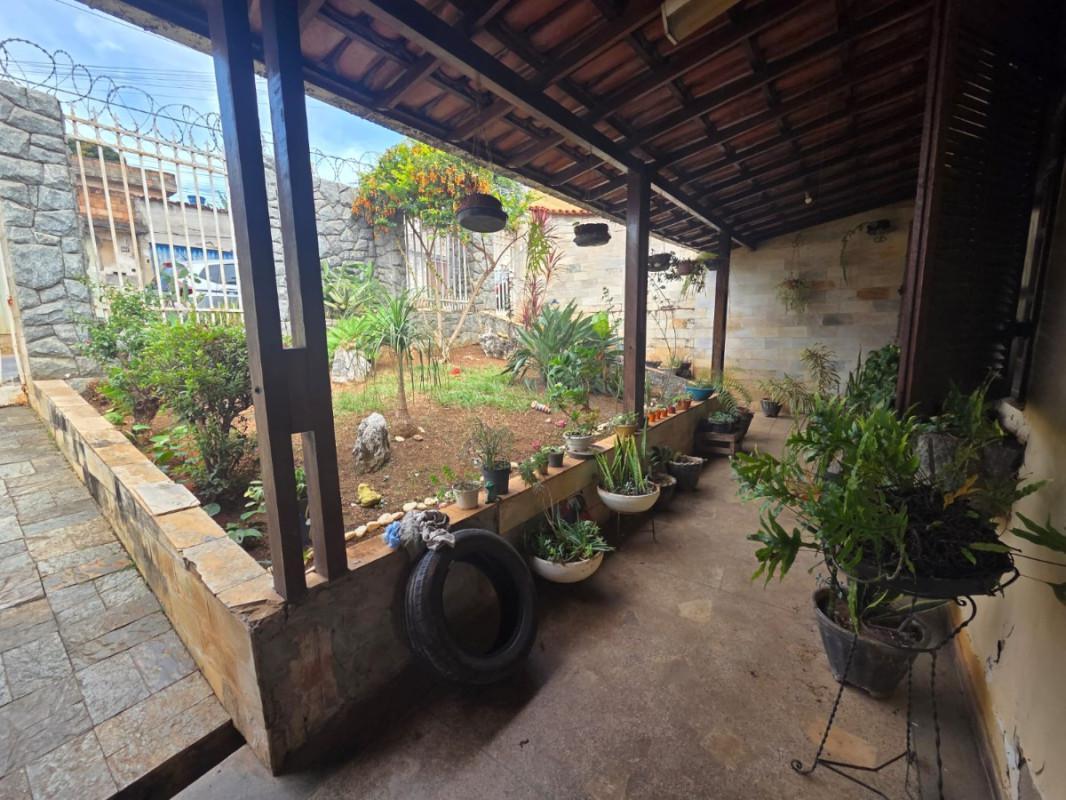 Casa, Novo Progresso, 6 Quartos, 2 Vagas, 1 Suíte