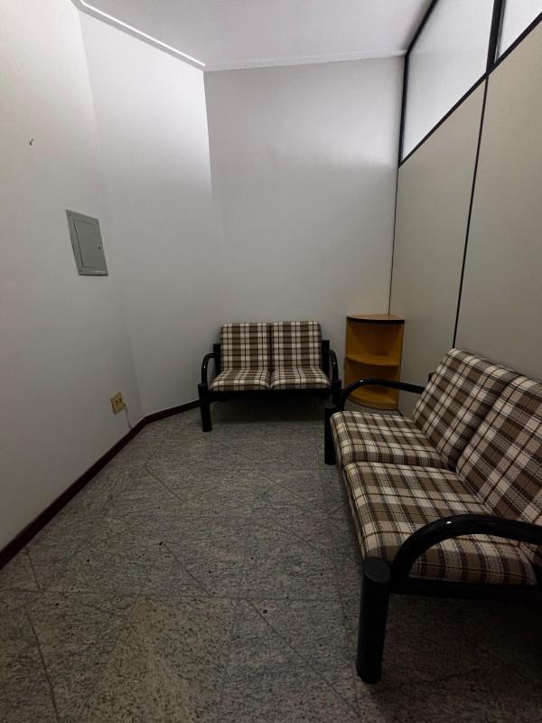 Sala, Funcionários, 0 Quarto, 1 Vaga