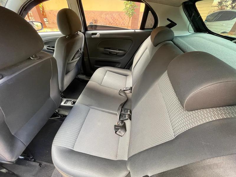Volkswagen Gol (novo) 1.6 Power/Highi T.flex 8v 4p