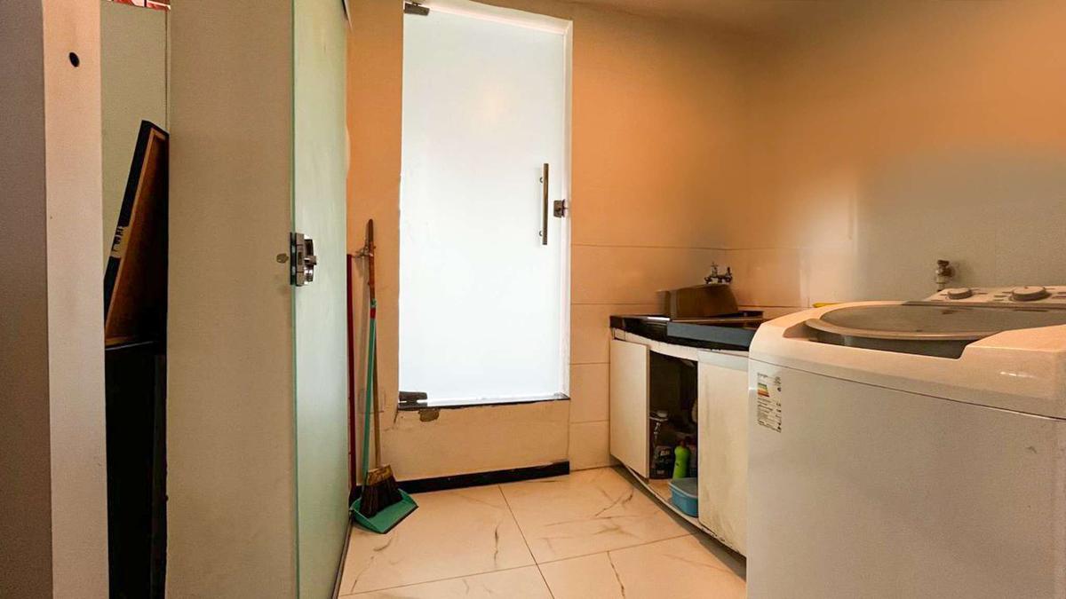 Casa, Santa Branca, 2 Quartos, 1 Vaga, 2 Suítes