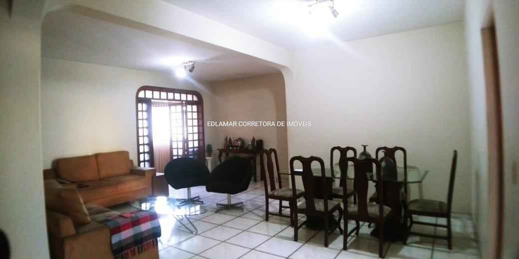 Lote, Jardim Riacho das Pedras, 3 Quartos, 2 Vagas, 1 Suíte