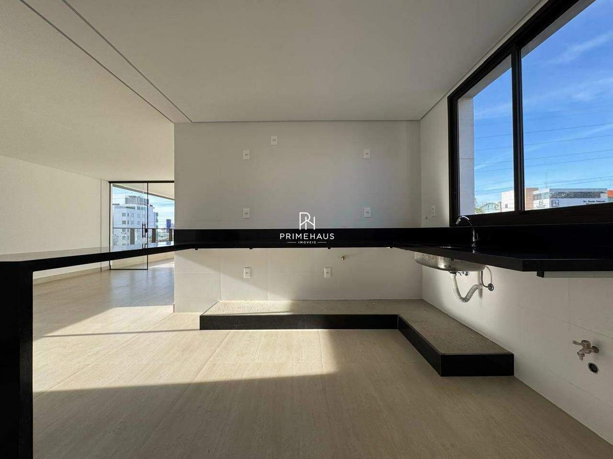 Apartamento, Castelo, 4 Quartos, 4 Vagas, 4 Suítes