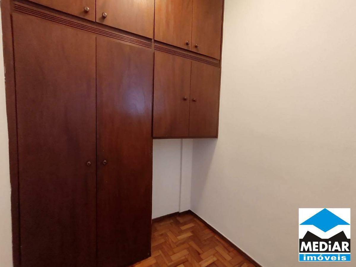 Apartamento, Centro, 2 Quartos, 0 Vaga