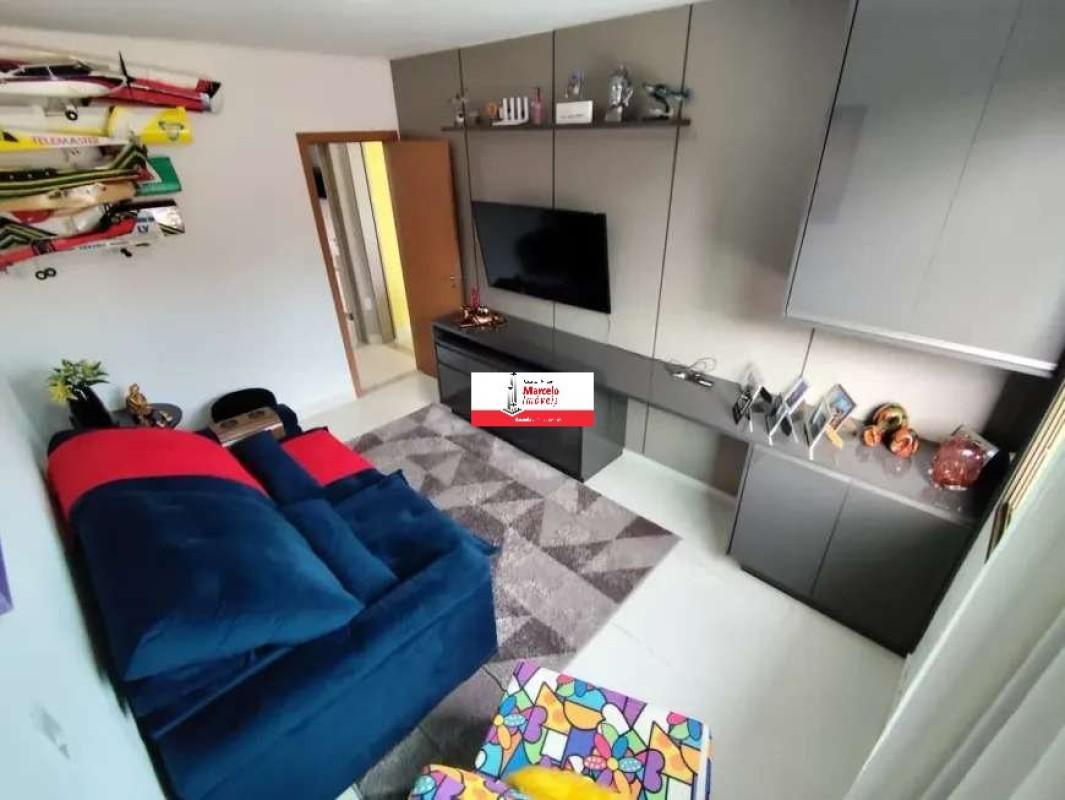Casa, Trevo, 3 Quartos, 2 Vagas, 1 Suíte