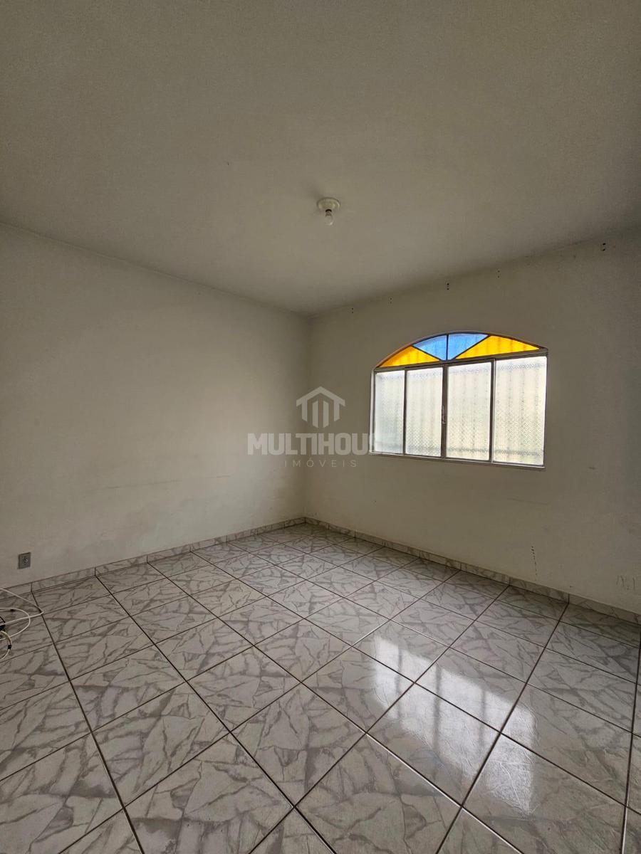 Casa, Venda Nova, 3 Quartos, 2 Vagas