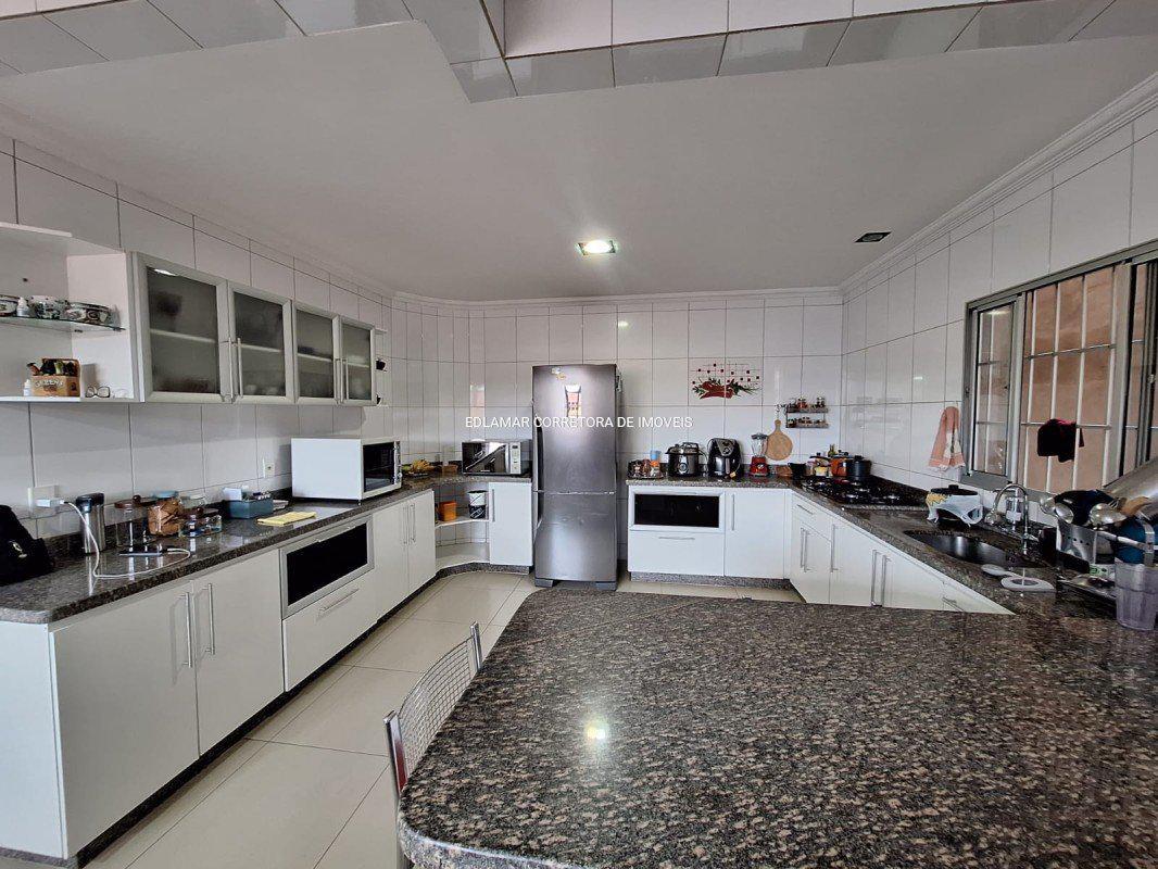 Casa, Jardim Riacho das Pedras, 5 Quartos, 2 Vagas, 1 Suíte