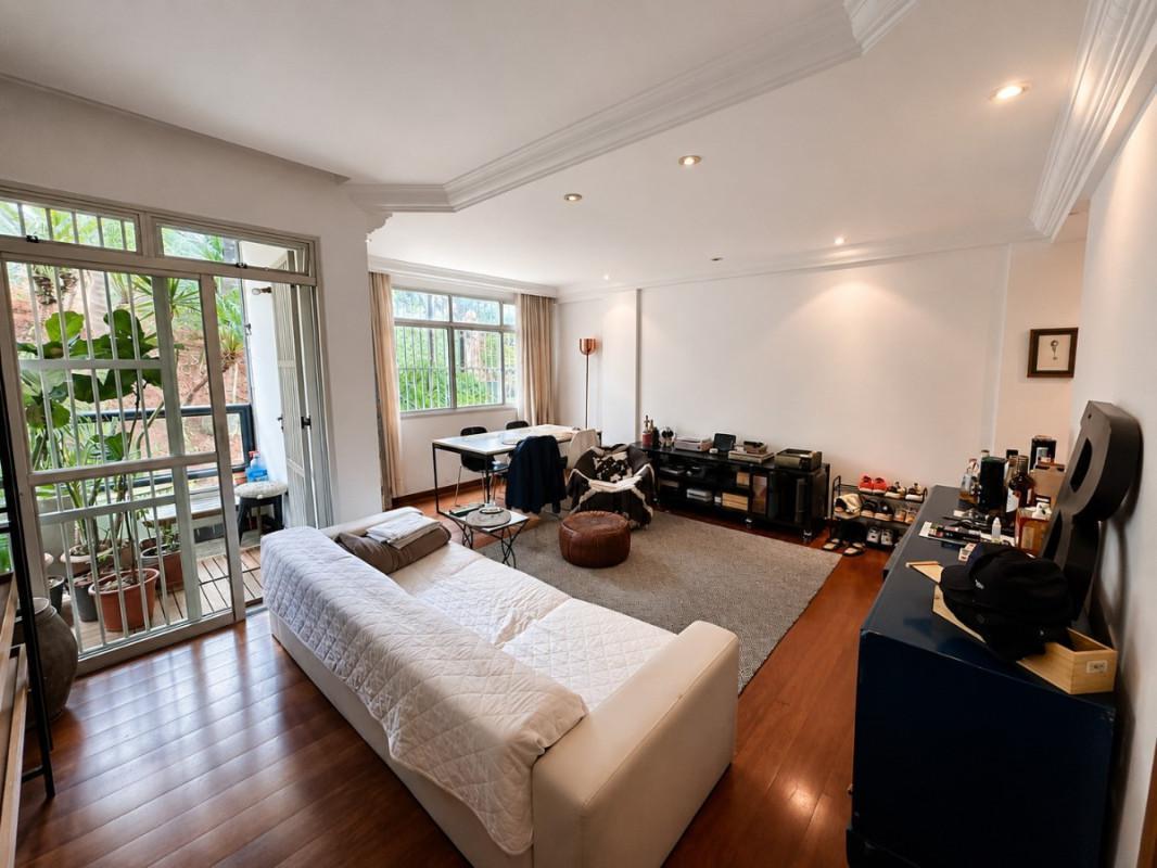 Apartamento, Vila Paris, 2 Quartos, 1 Vaga