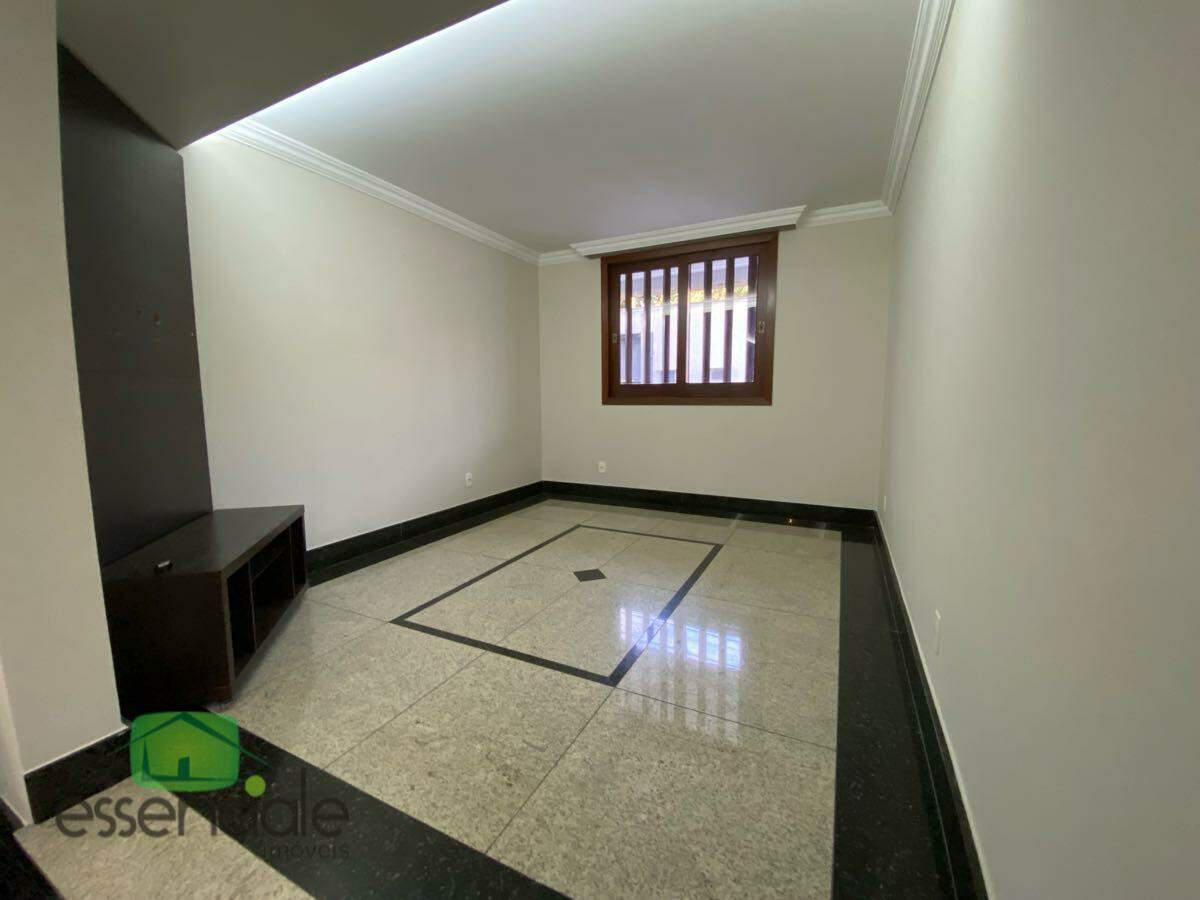 Casa, Conjunto Água Branca, 3 Quartos, 4 Vagas, 1 Suíte