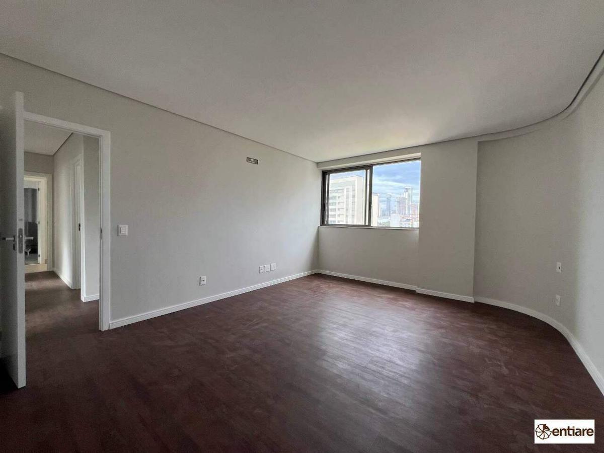 Apartamento, Vale do Sereno, 4 Quartos, 5 Vagas, 2 Suítes