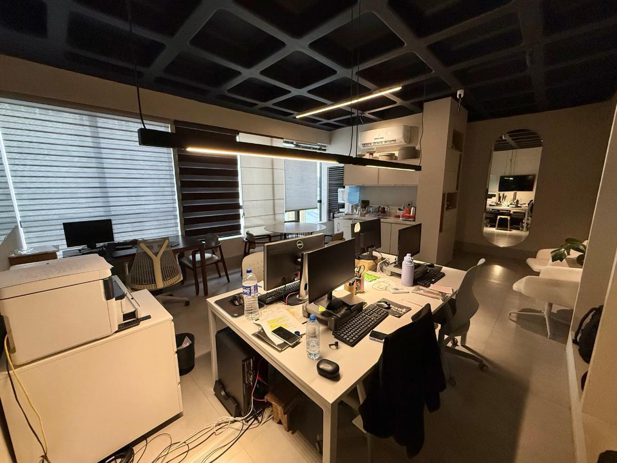 Sala, Liberdade, 0 Quarto, 1 Vaga