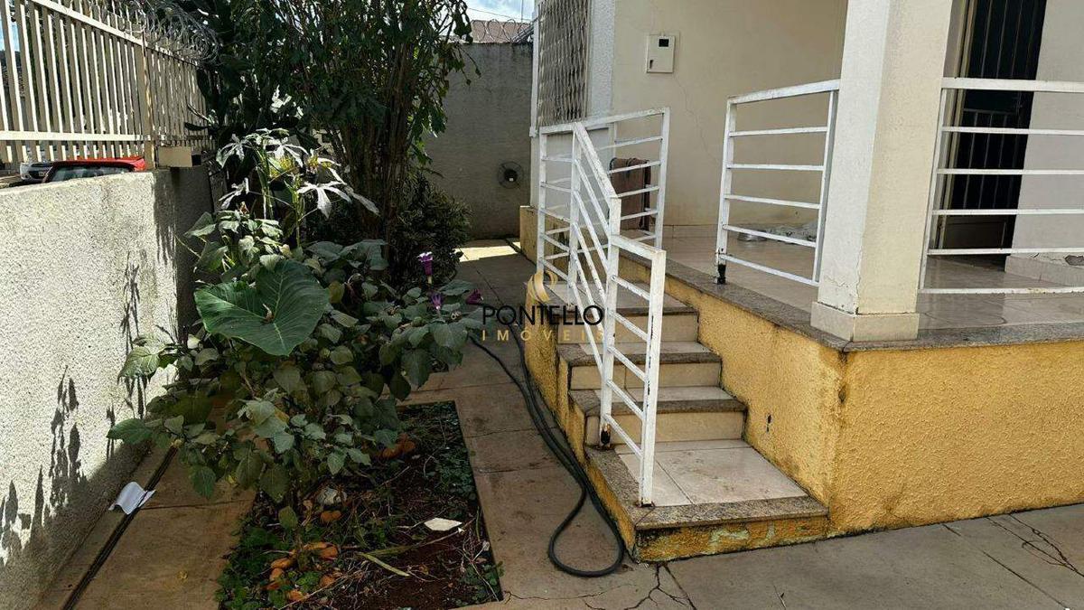 Casa, Jardim Arizona, 3 Quartos, 3 Vagas