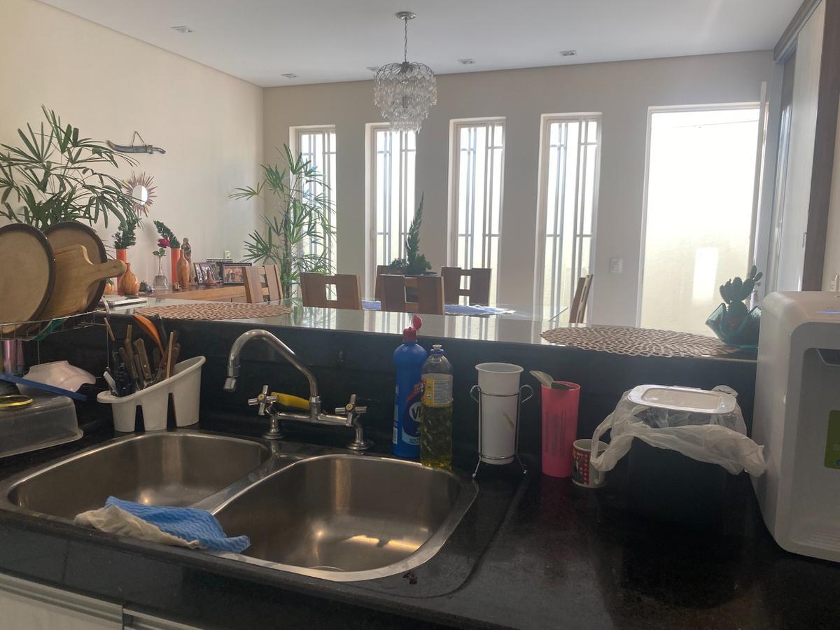Casa, Cachoeirinha, 3 Quartos, 3 Vagas, 1 Suíte