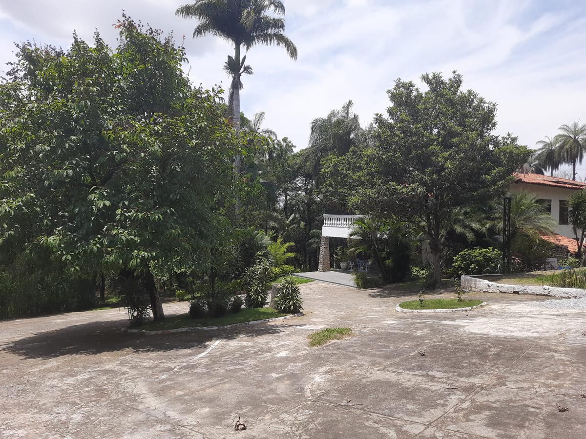 Casa, Braúnas, 6 Quartos, 20 Vagas, 4 Suítes