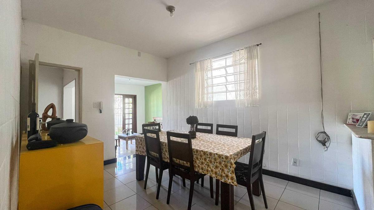 Casa, Nova Granada, 3 Quartos, 2 Vagas, 1 Suíte