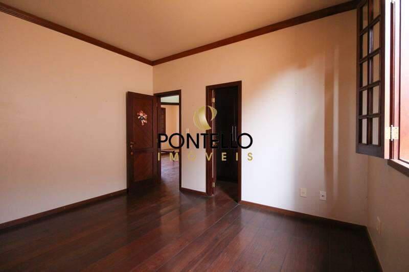 Casa, Palmares, 5 Quartos, 5 Vagas, 2 Suítes