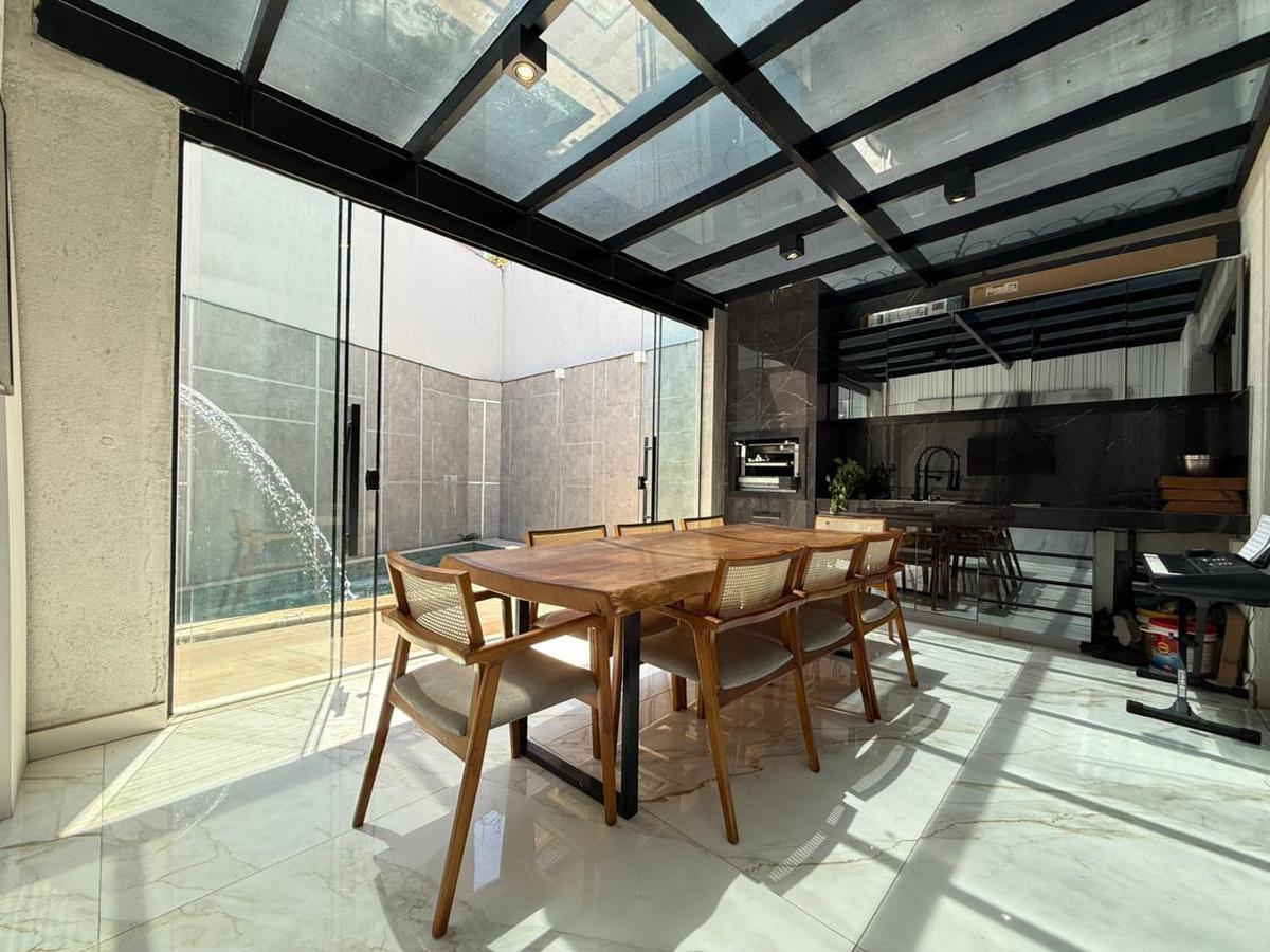 Casa, Santa Amélia, 3 Quartos, 2 Vagas, 2 Suítes