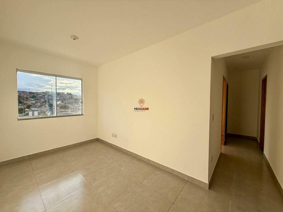 Apartamento, Petrópolis (barreiro), 2 Quartos, 1 Vaga, 1 Suíte