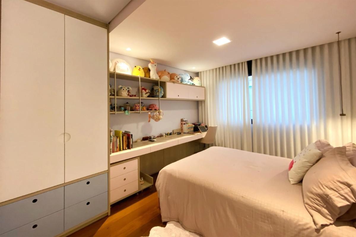 Casa, Prado, 5 Quartos, 2 Vagas, 4 Suítes