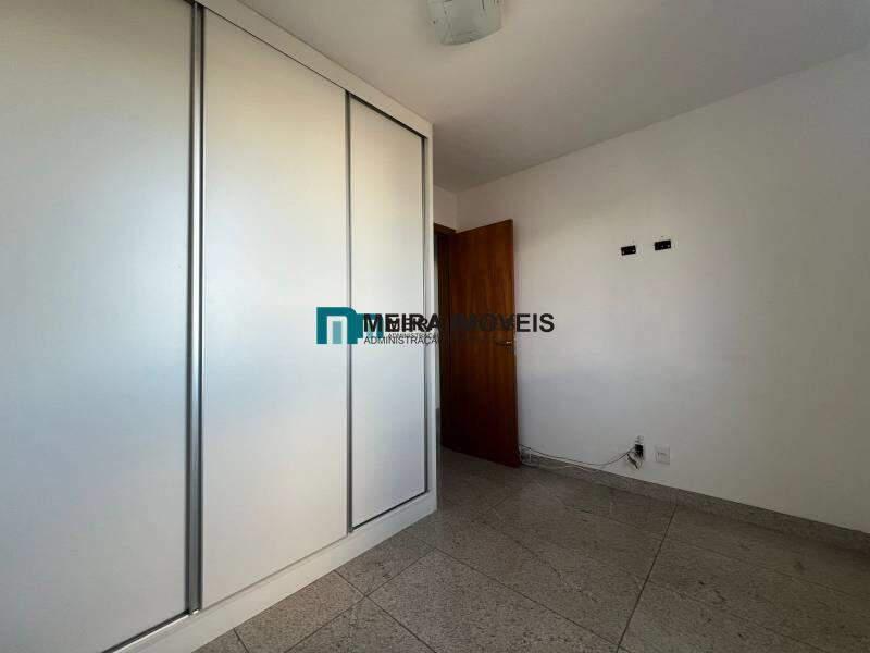 Apartamento, Sagrada Família, 3 Quartos, 2 Vagas, 1 Suíte