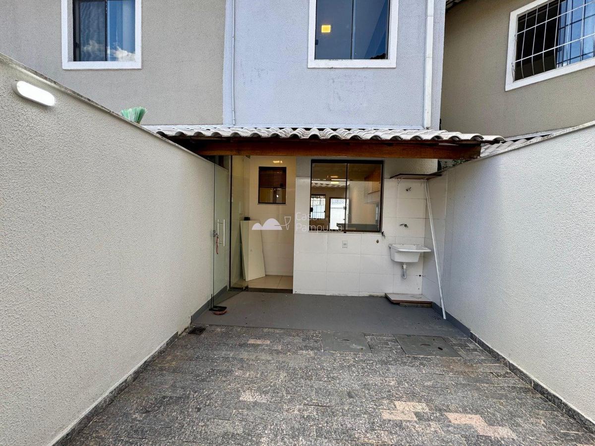 Casa, Santa Branca, 2 Quartos, 2 Vagas
