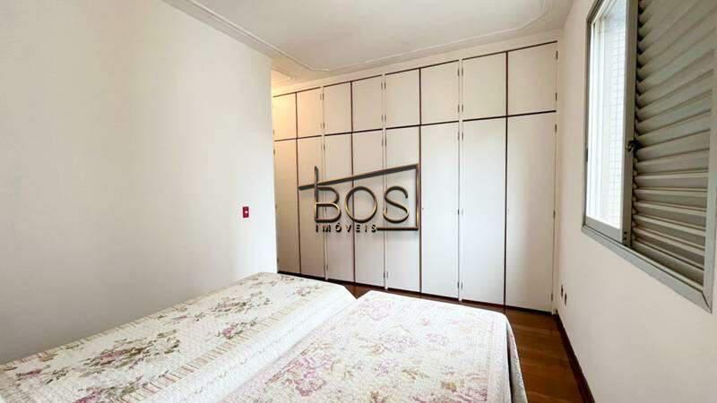 Apartamento, Funcionários, 4 Quartos, 2 Vagas, 1 Suíte