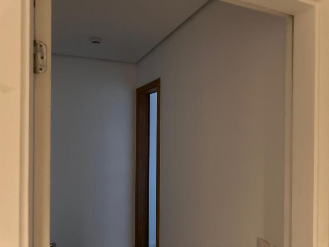 Sala, Vila da Serra, 0 Quarto, 1 Vaga