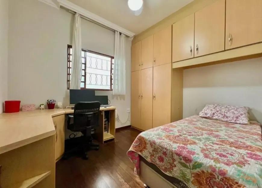 Casa, Santa Amélia, 3 Quartos, 2 Vagas, 1 Suíte