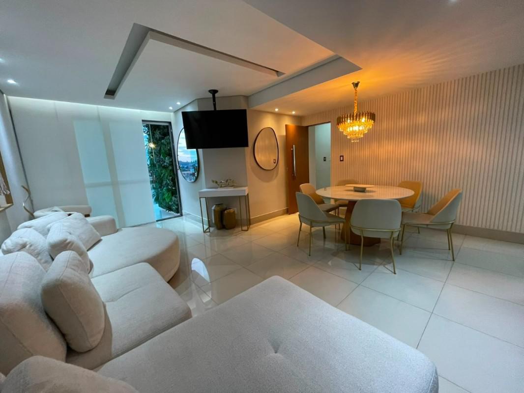 Cobertura, Jardim Riacho das Pedras, 4 Quartos, 2 Vagas, 1 Suíte
