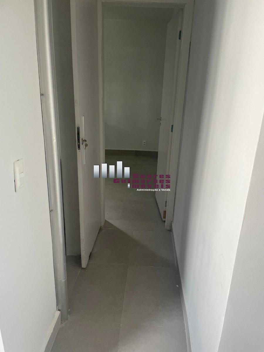 Apartamento, Sagrada Família, 2 Quartos, 1 Vaga, 1 Suíte
