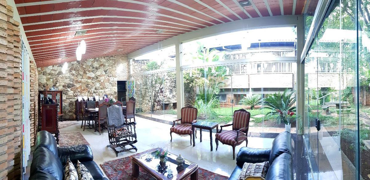Casa, Pampulha, 6 Quartos, 4 Vagas, 3 Suítes