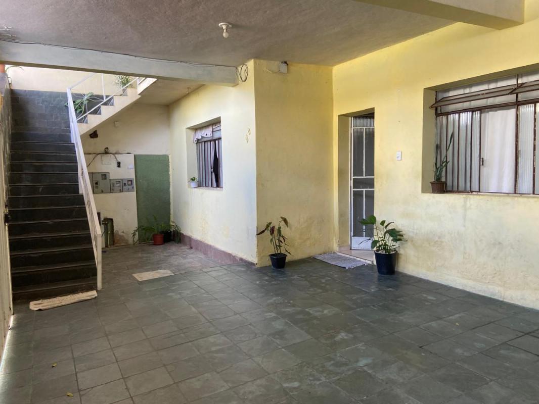 Casa, Industrial, 3 Quartos, 3 Vagas