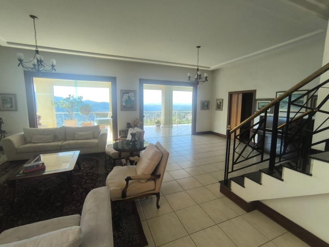 Casa, Bosque do Jambreiro, 5 Quartos, 2 Vagas, 3 Suítes