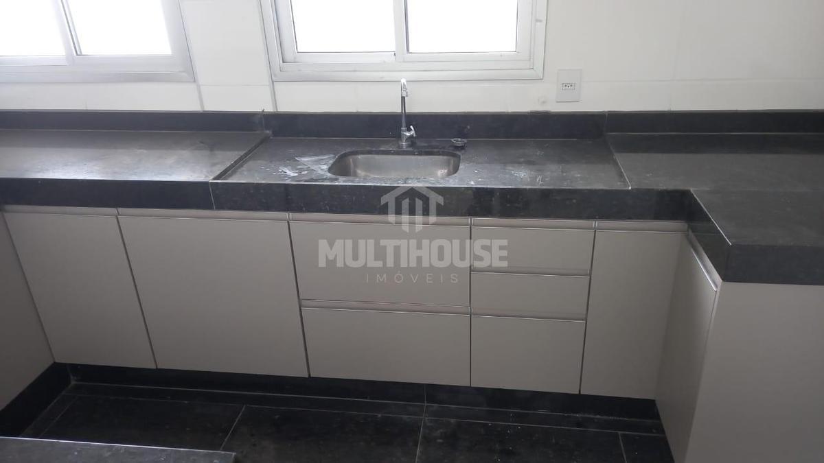 Apartamento, Cruzeiro, 4 Quartos, 4 Vagas, 1 Suíte