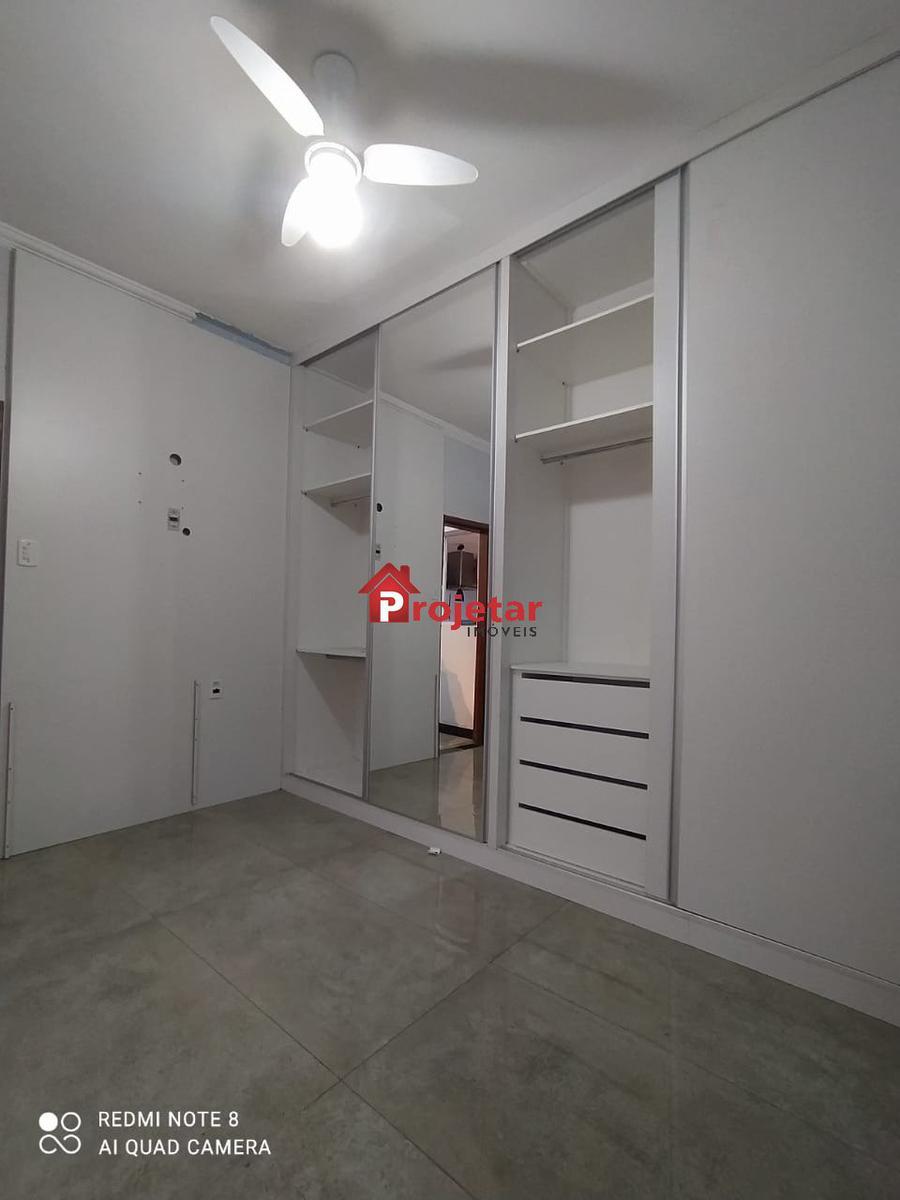 Casa, Santa Inês, 3 Quartos, 2 Vagas, 1 Suíte